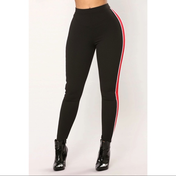 Get In Line Leggings - Black - Picture 4 of 6